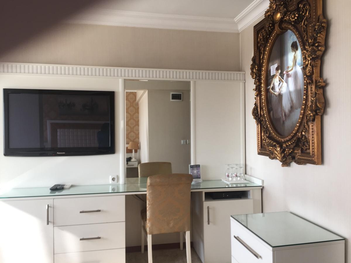 Pen Hotel Istambul Extérieur photo